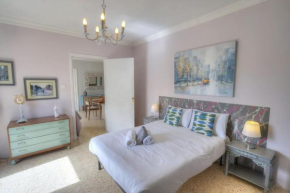 2 bedroom flat near seafront & Valletta ferry RSEG1-1
